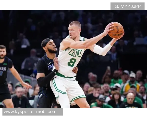 前NBA球员热议追梦在播客中畅谈战术却常在关键时刻自我失误